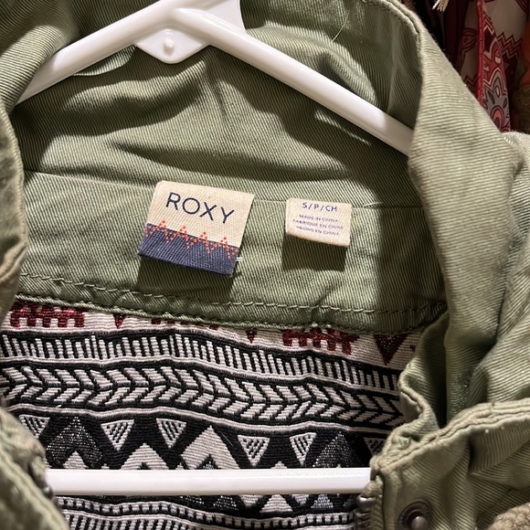 Roxy Jacket - Picture 2 of 3